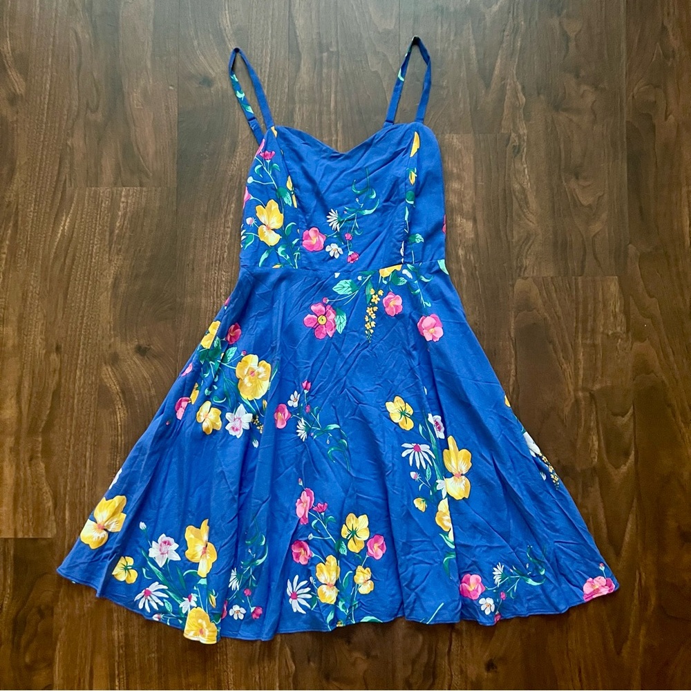 Old Navy Dress Blue Floral Mini Sundress Fit & Flare Spaghetti Straps Size M MWT